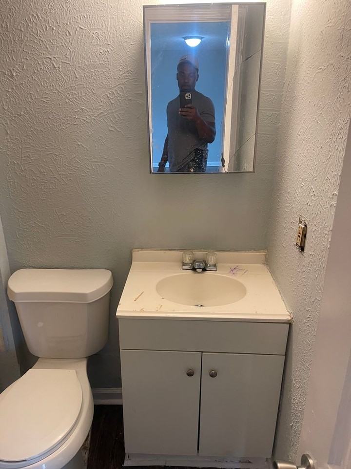 140 Jackson W Blvd - Photo 3 of 9