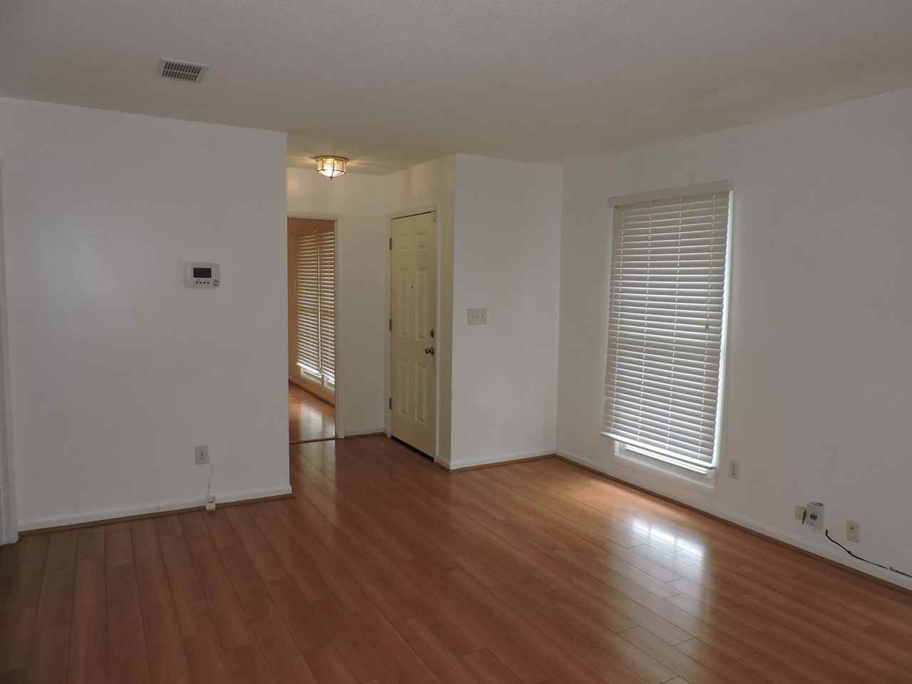 7865 Le Grande Dr - Photo 3 of 28