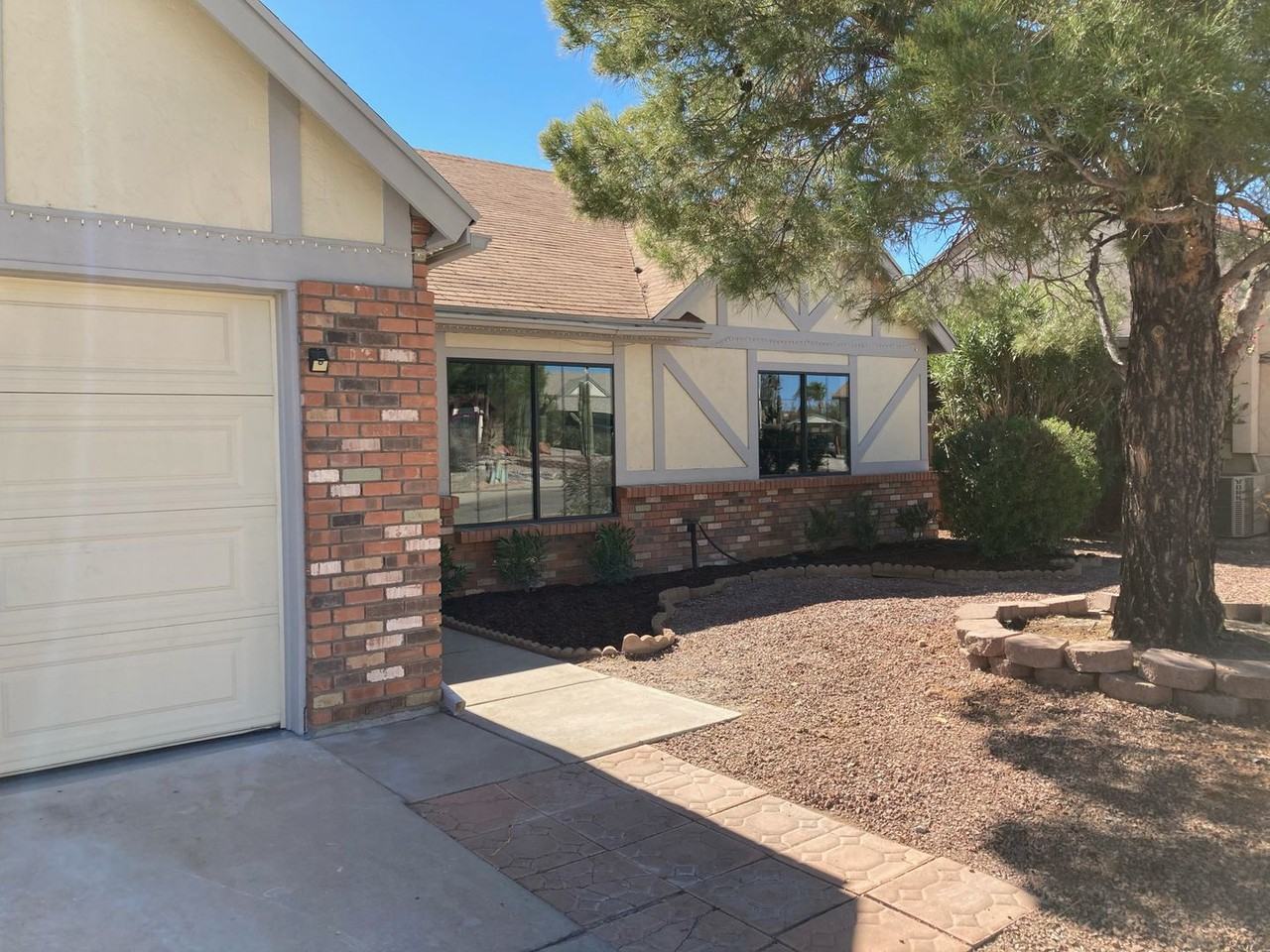 4341 W Viewpointe Pl - Photo 2 of 16