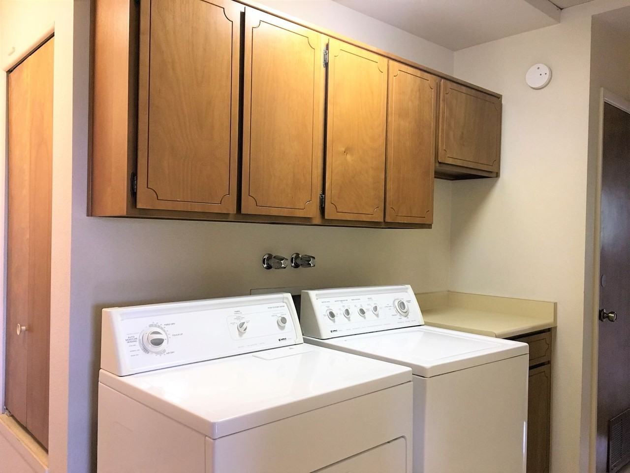 1245 Northwood Loop - Photo 5 of 17