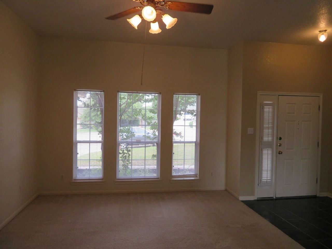 1904 Mcginnis Ct - Photo 3 of 14