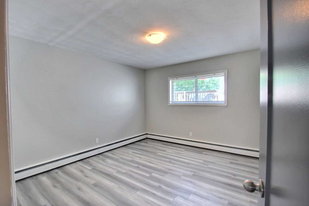 62 8th Streetunit 2 #2 - Photo 3 of 7