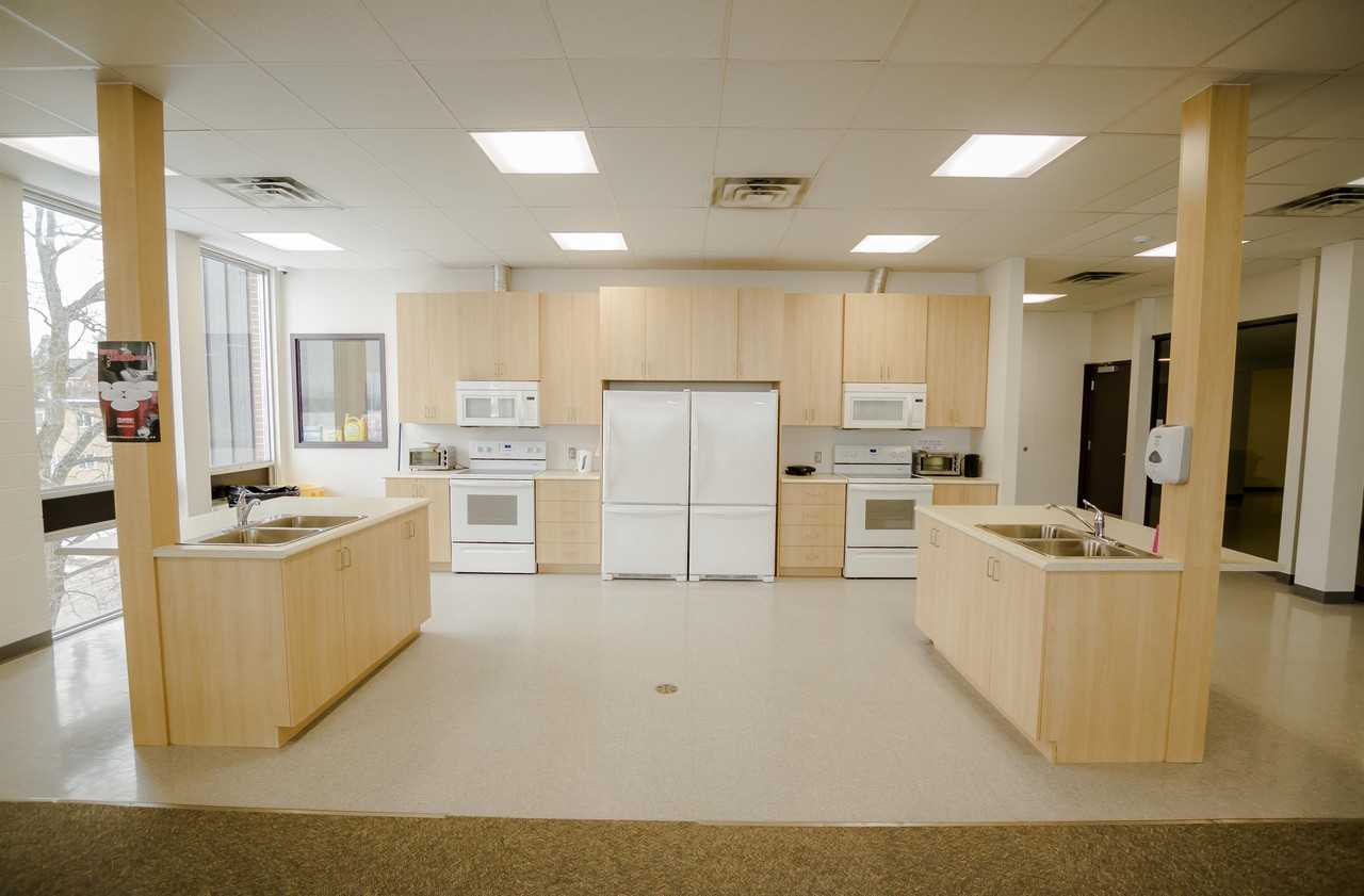 150 Peter St #215 - Photo 4 of 9