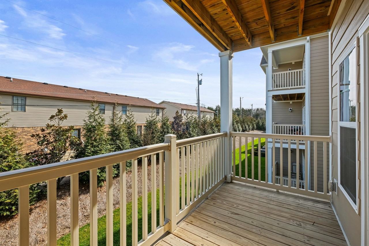 Toshiba Drive #212 - Photo 6 of 20