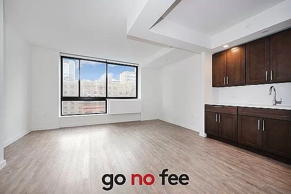 425 West 18th Street #12th Floor - Photo 2 of 14