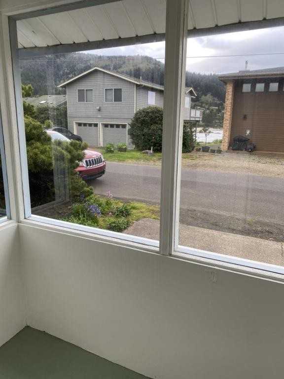 277 1st St - Photo 3 of 22