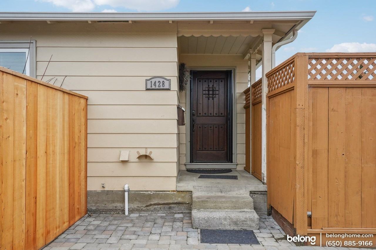 1428 7th St - Photo 2 of 23