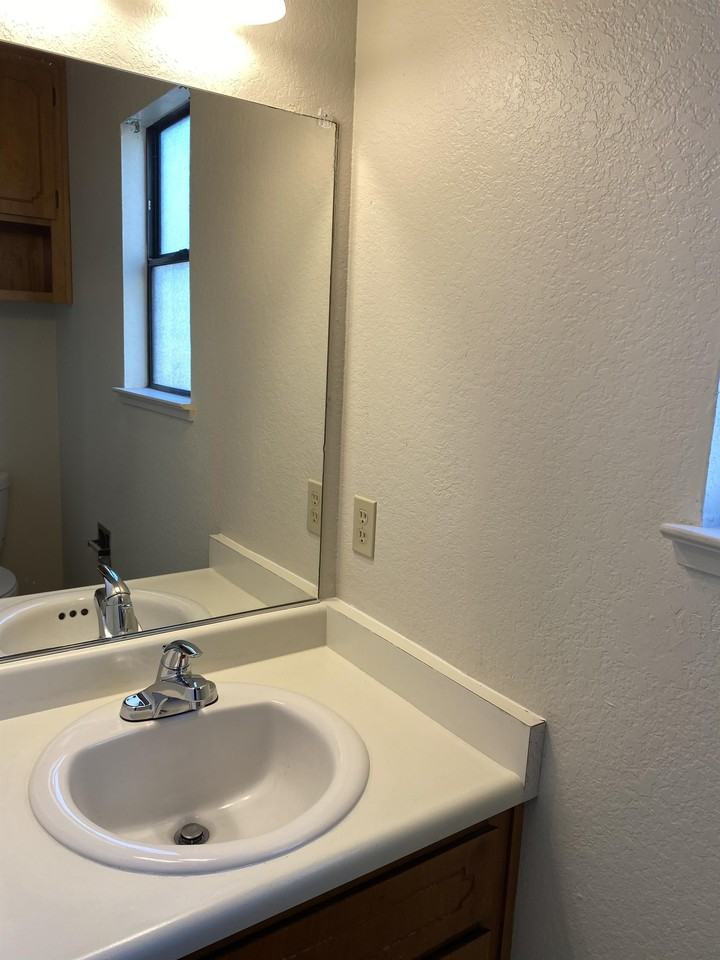 1809 La Corunna Pl #A - Photo 2 of 29