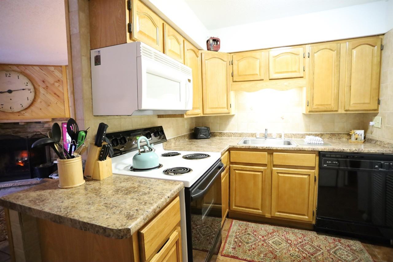 3 Chippawa Way - Photo 2 of 7