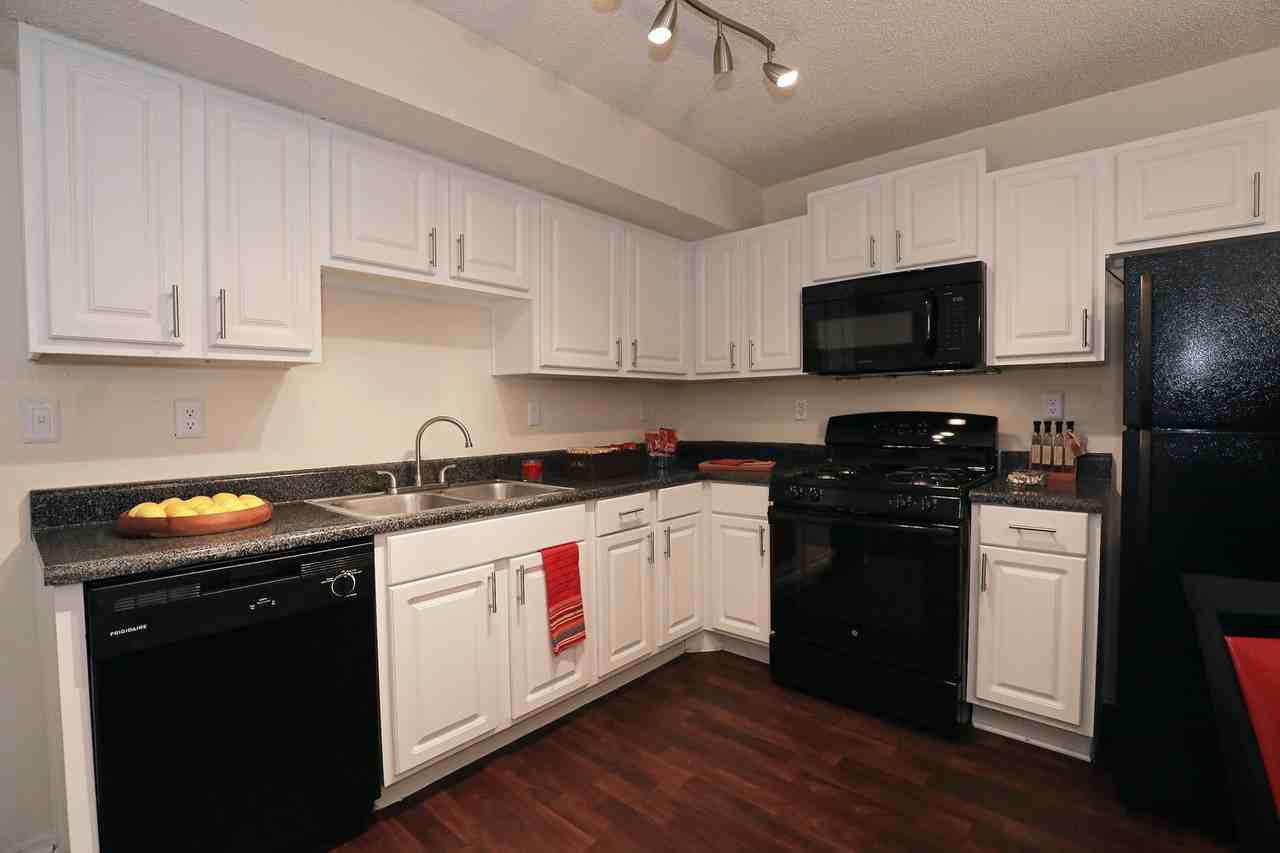 The Park at Alston - Photo 7 of 50