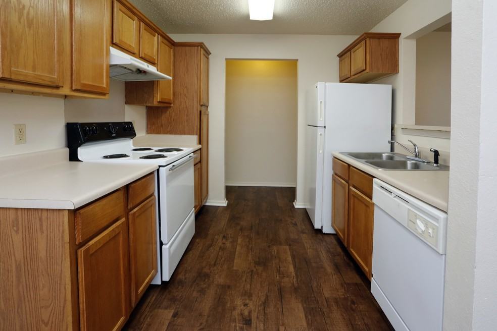 The Park at Devonshire - Photo 3 of 20