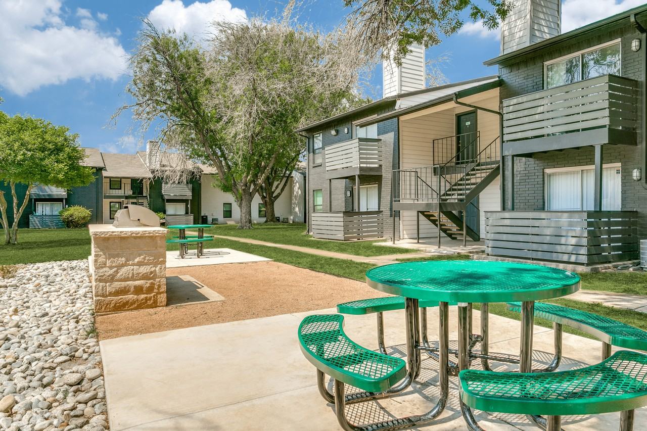 The Holden - Photo 3 of 32