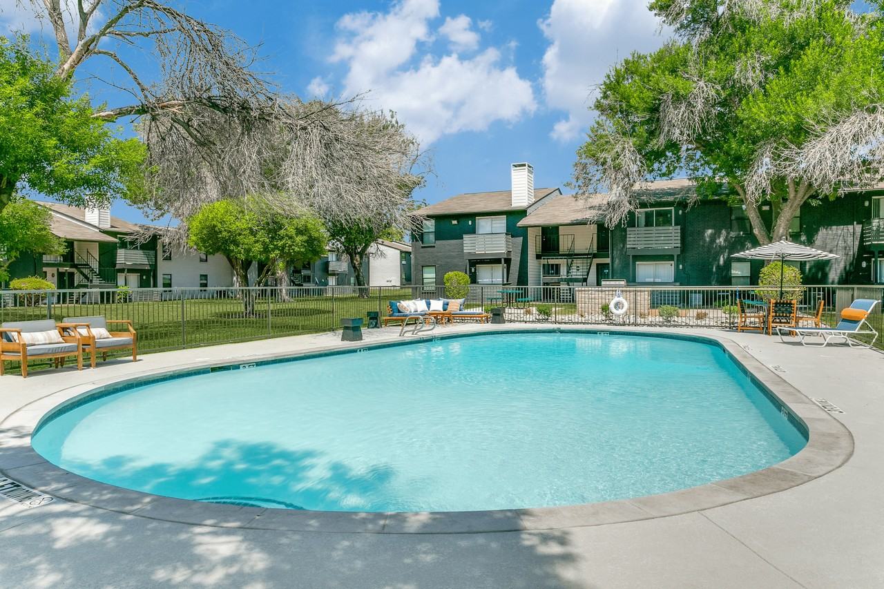 The Holden - Photo 4 of 32