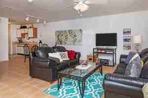 featured image of 2833 S Adams St