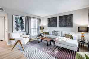 featured image of 6300 Roundrock Trl