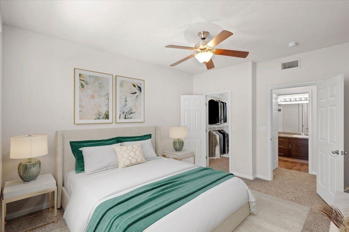 Crescent Apartment Homes - Photo 5 of 50