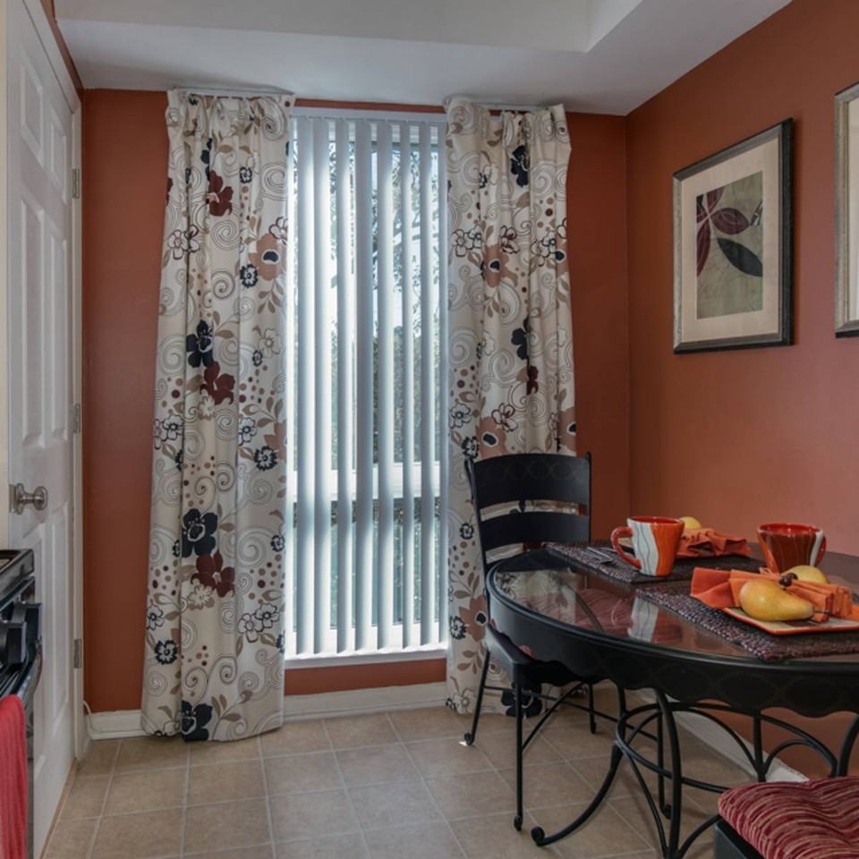 Tall Oaks Apartment Homes - Photo 2 of 21