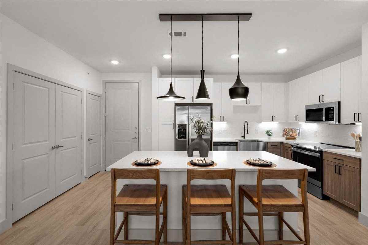 Rye Bunker Hill Apartments - Photo 2 of 50