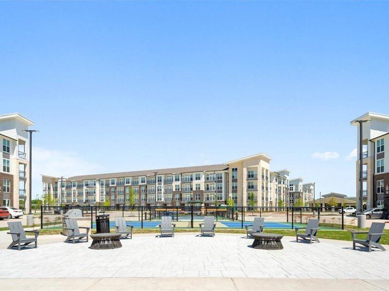 Rye Bunker Hill Apartments - Photo 3 of 50