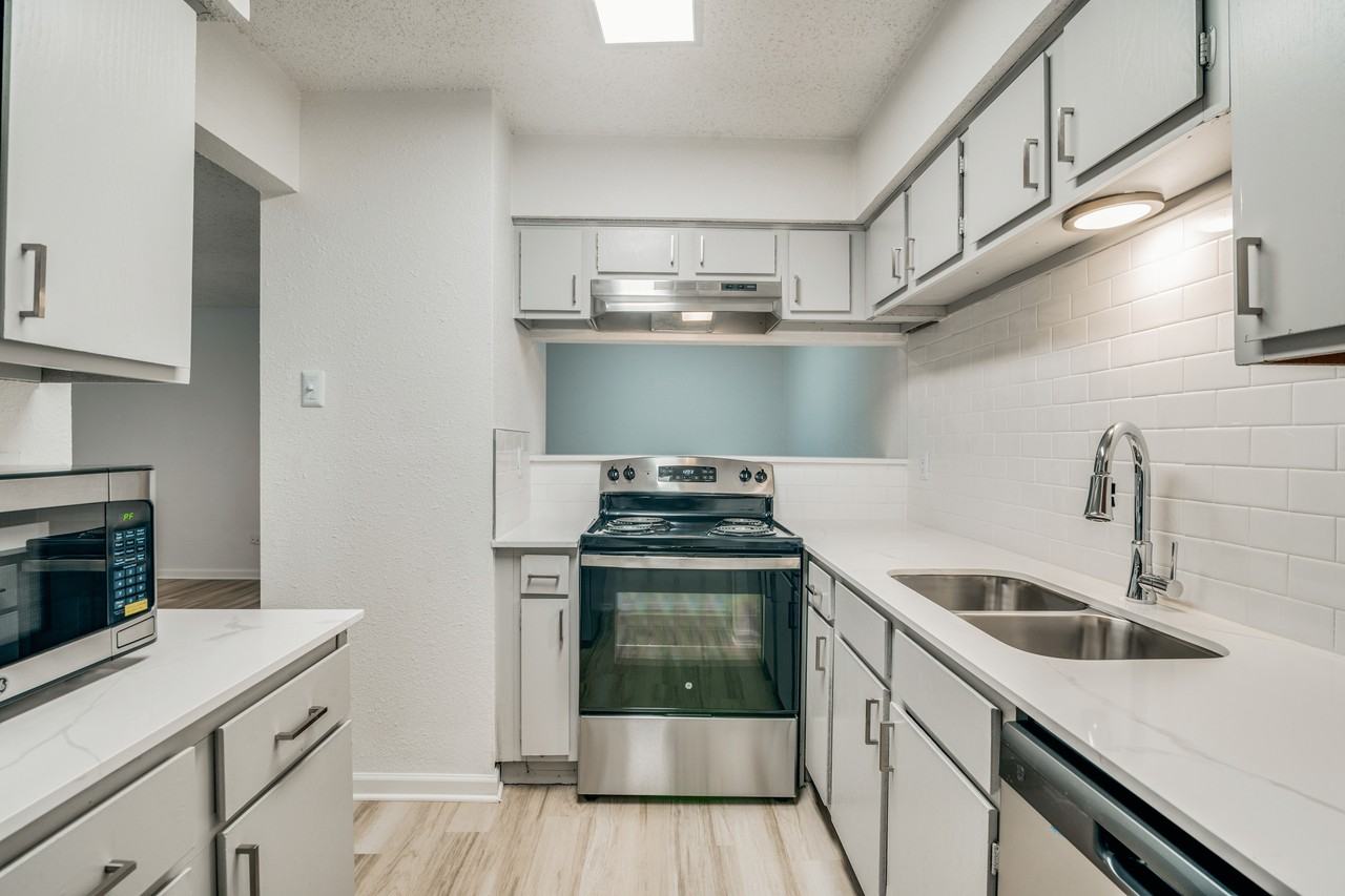 Falltree Apartments - Photo 7 of 22