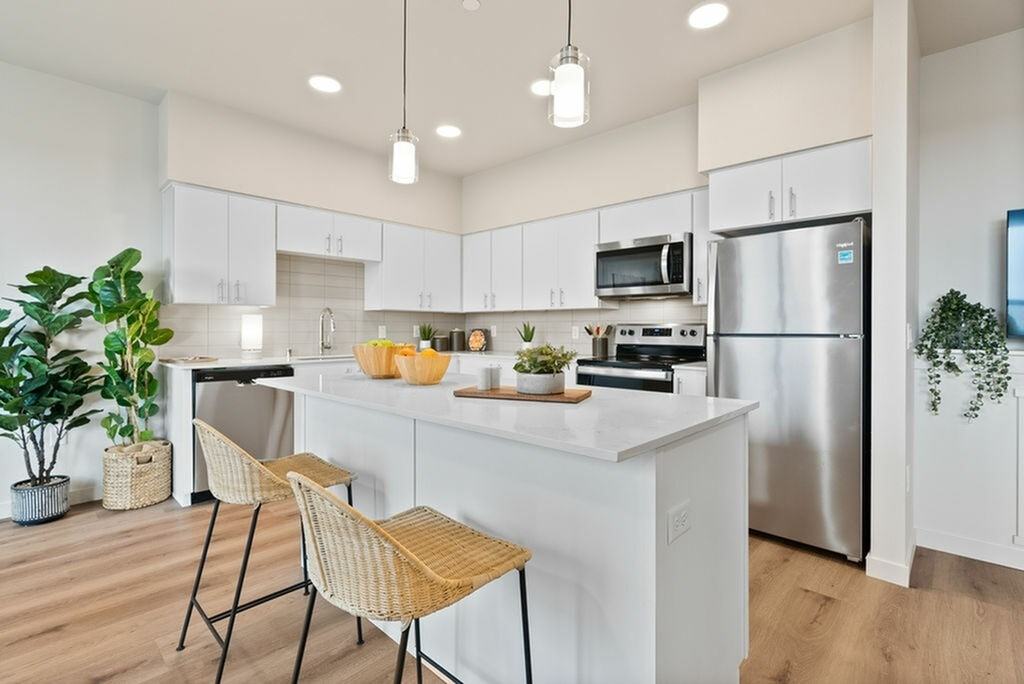 Bennington on First - Photo 7 of 42