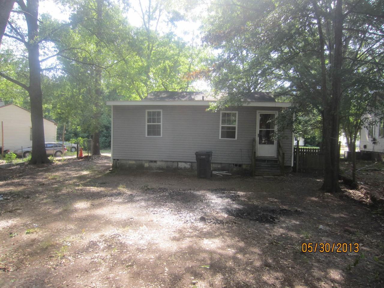 2526 Corbin Pl - Photo 3 of 12