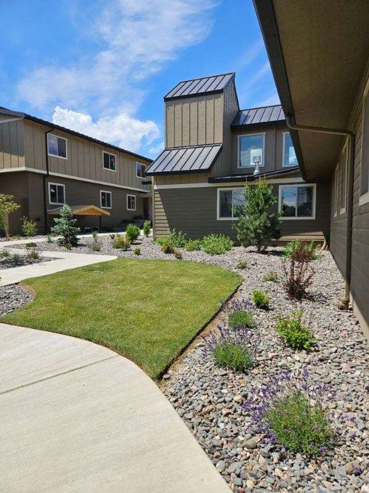 Lakeside Place Apartments - Photo 7 of 50