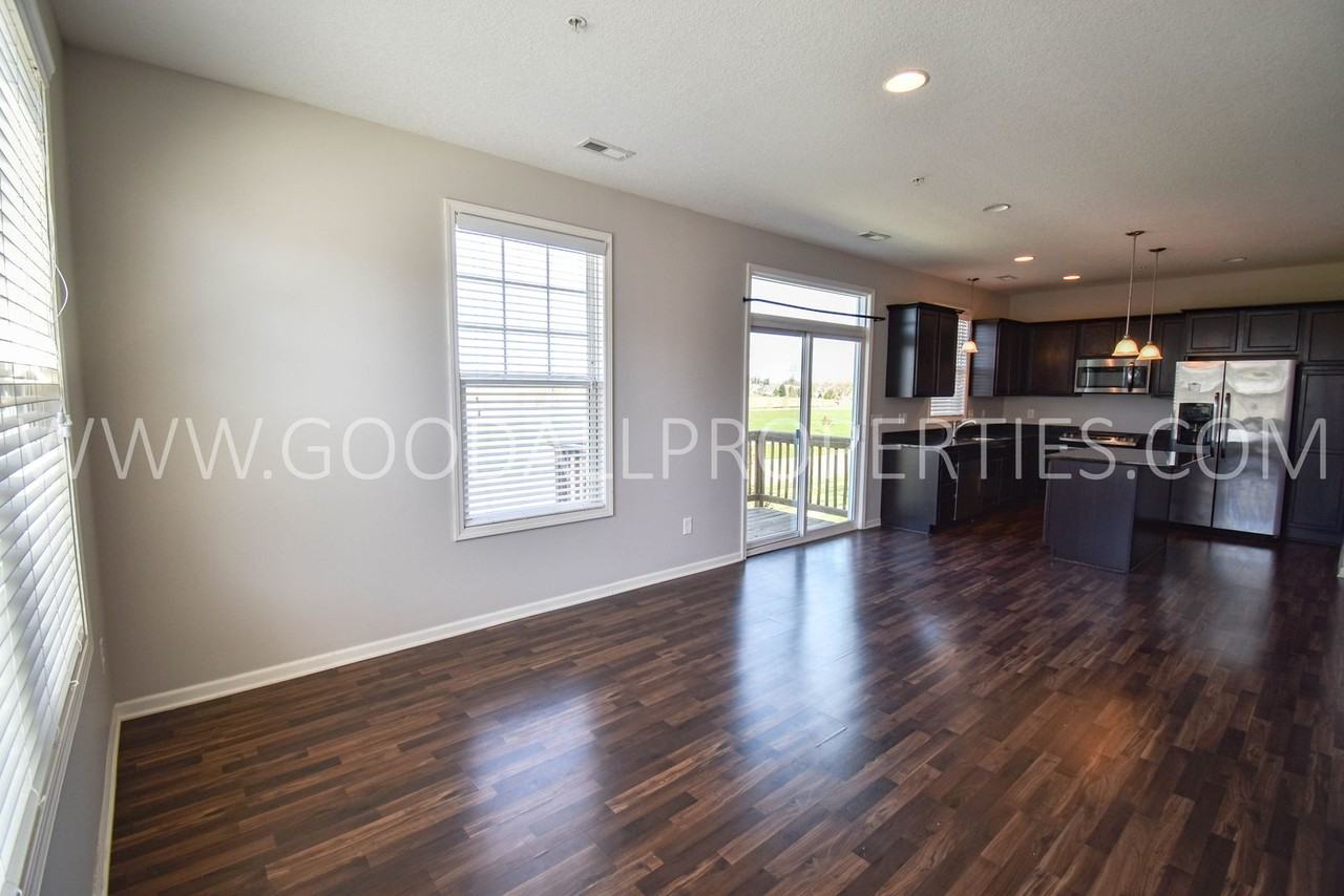 160 80th St #106 - Photo 4 of 30