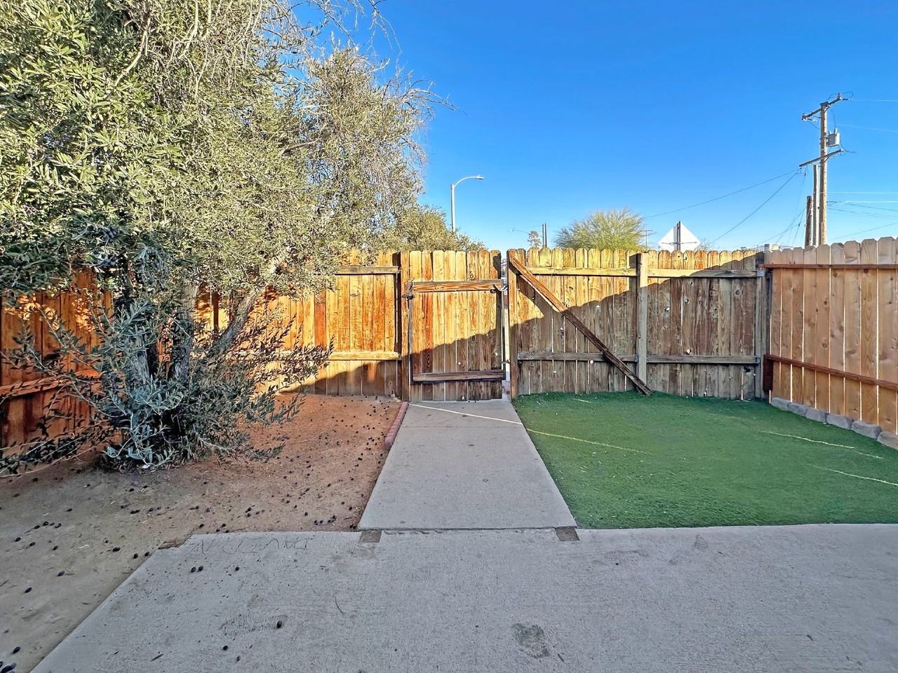 201 N Alvord St #A - Photo 2 of 12