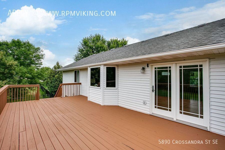 5890 Crossandra St Se - Photo 3 of 24