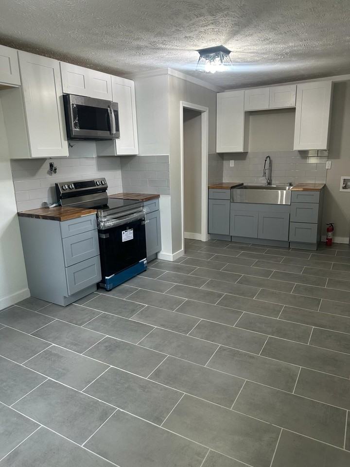 106 Robey St #NA - Photo 2 of 14