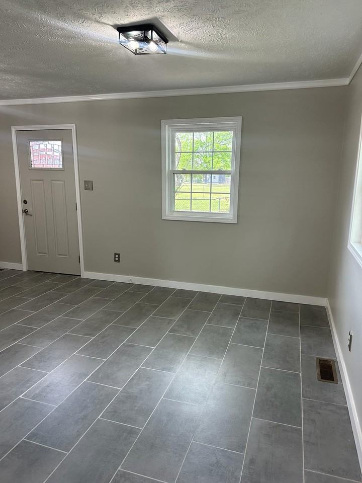 106 Robey St #NA - Photo 3 of 14