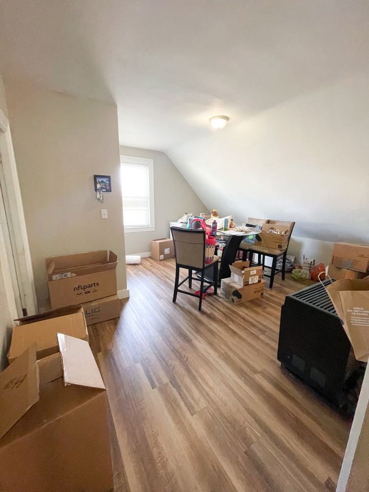 261 Potters Ave #3 - Photo 2 of 8