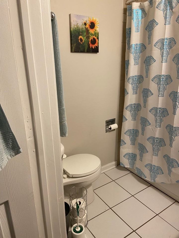 1344 N Bosworth Ave #GR - Photo 6 of 10