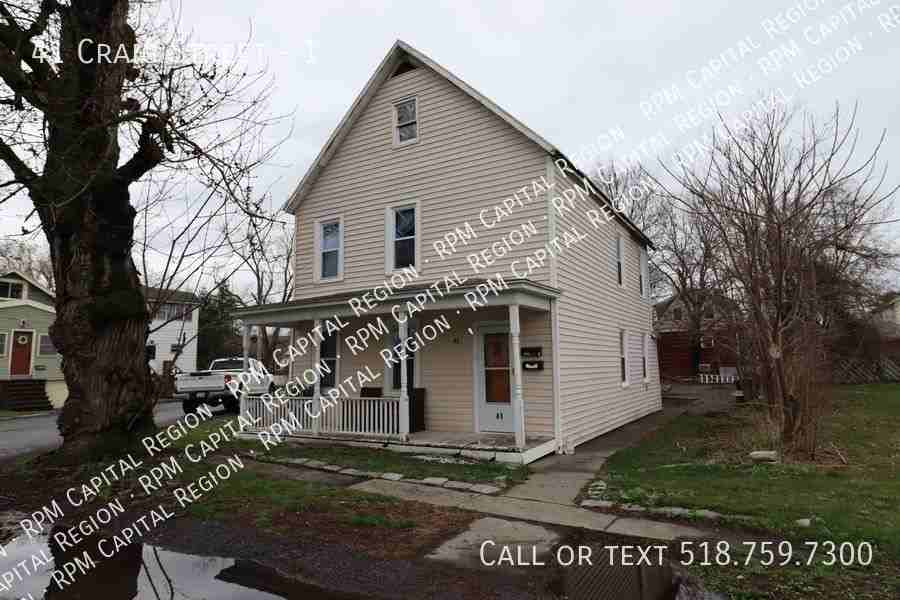 41 Craig St 1, Watervliet, NY 12189 2 Bedroom Apartment for 1,100