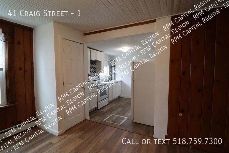 41 Craig St 1, Watervliet, NY 12189 2 Bedroom Apartment for 1,100
