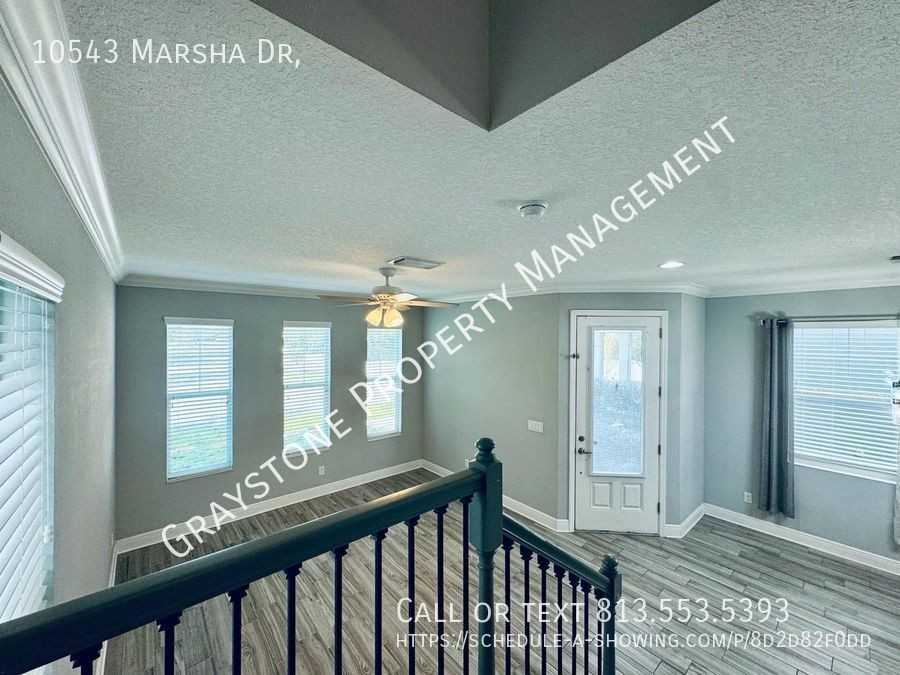 10543 Marsha Dr - Photo 2 of 24