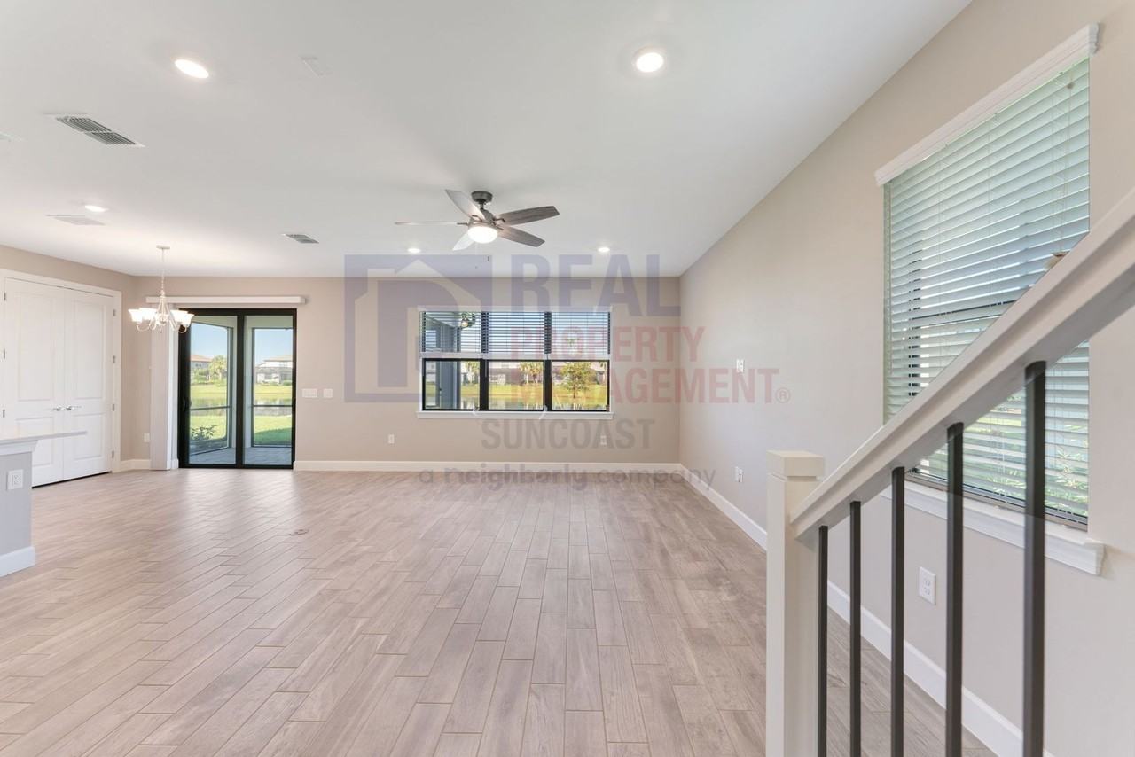 5754 Silverside Pine Court - Photo 4 of 50