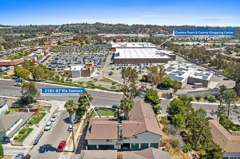 2185 Via Sonora #2185 - Photo 2 of 9