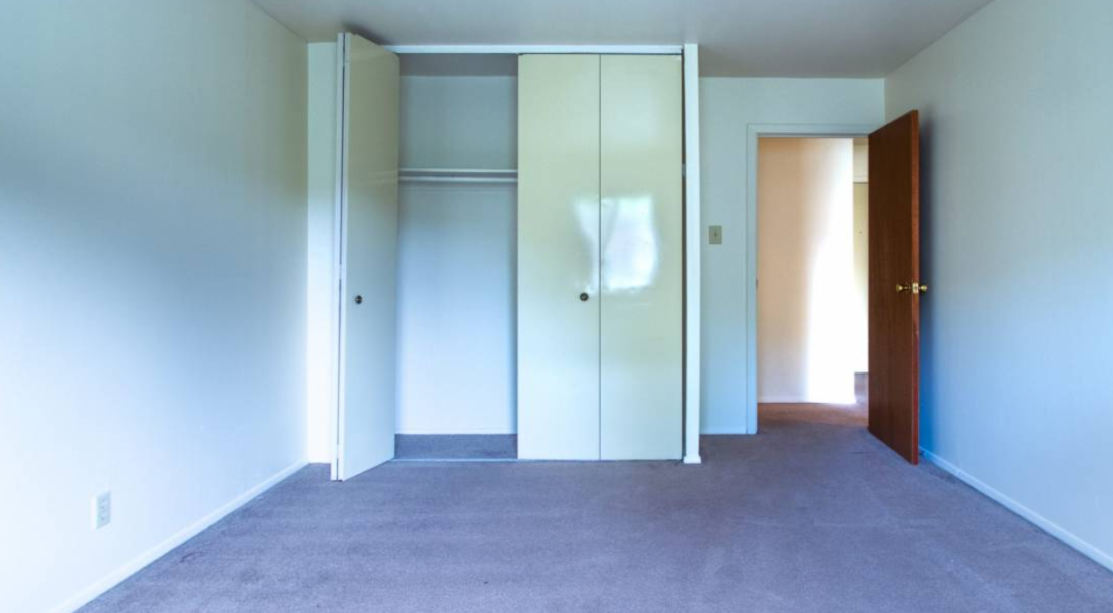 Hillcrest Place - Photo 3 of 42