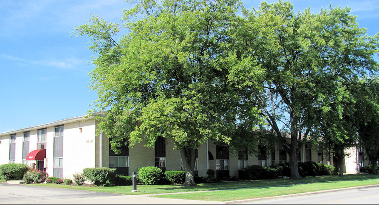 Hillcrest Place - Photo 7 of 42