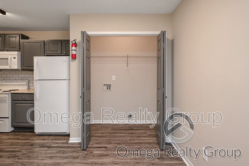 40 Ratliff St #18 - Photo 6 of 33