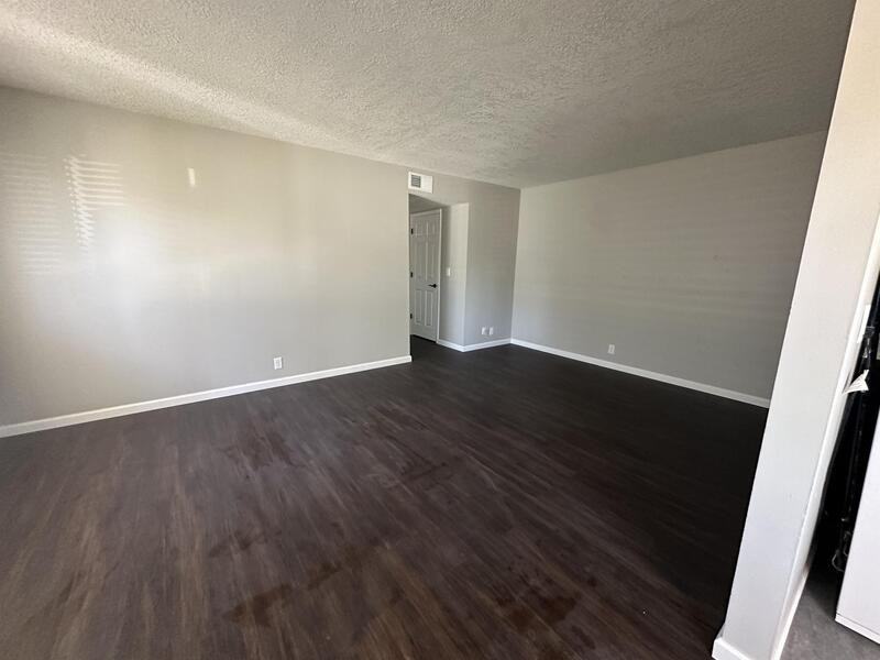 408 Arkansas St - Photo 5 of 10