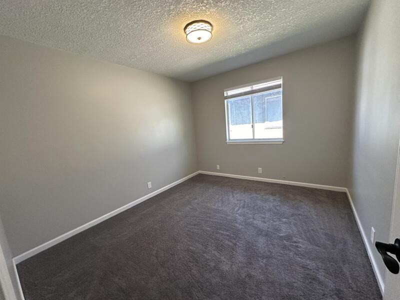 408 Arkansas St - Photo 7 of 10