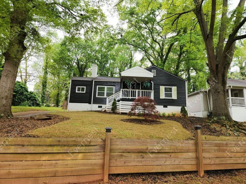 7 Rockmart Dr Sw - Photo 2 of 44