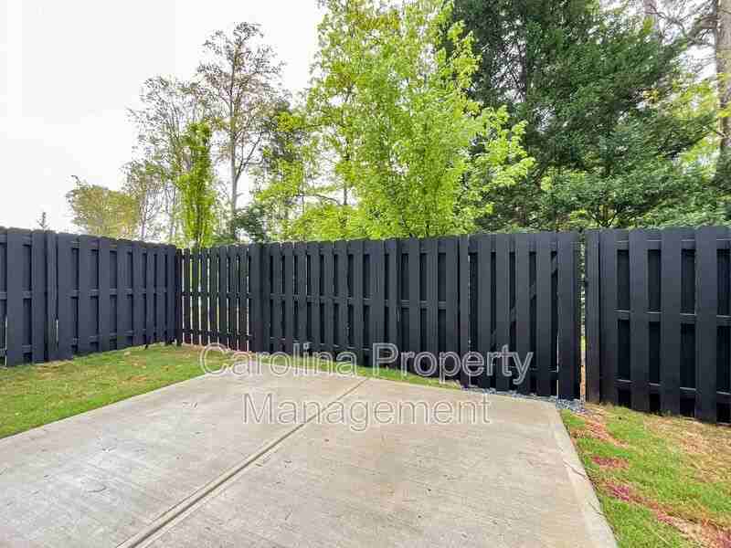 8229 Houser St - Photo 3 of 50