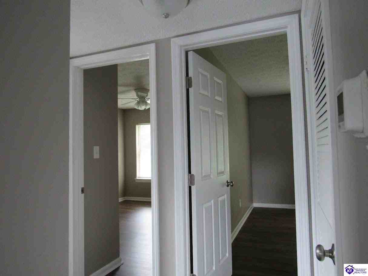 244 Metts Ct #2 - Photo 4 of 6