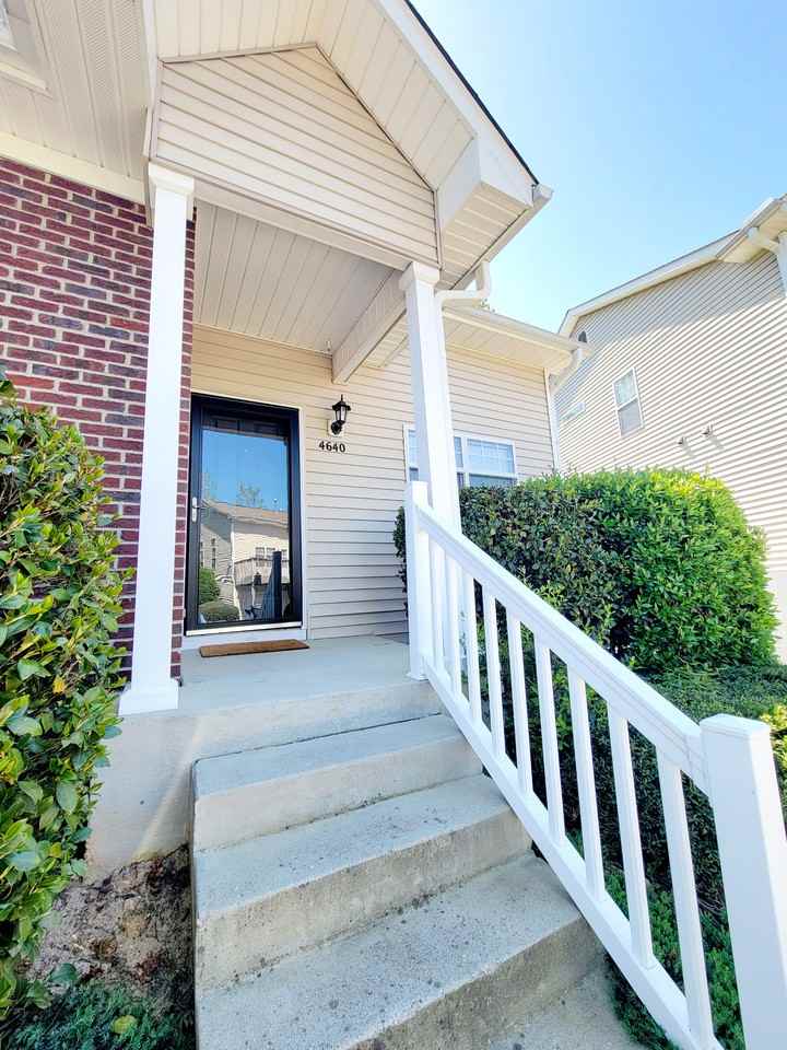 4640 Centrebrook Cir