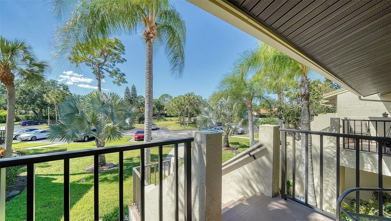 4462 Weybridge #72 - Photo 3 of 50