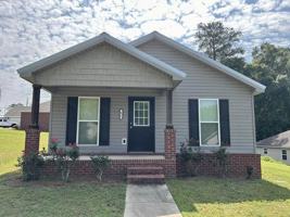 featured image of 412 East St